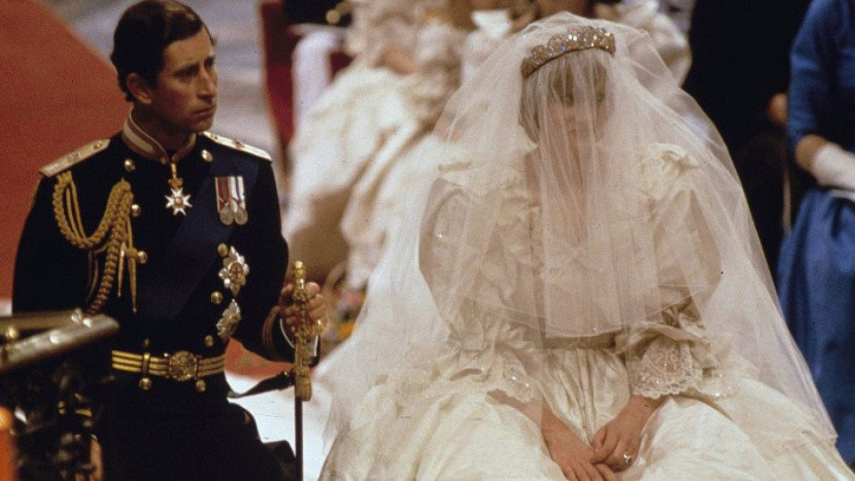 Принцеса Даяна едва не избягала от сватбата си: Бях като жертвен агнец!