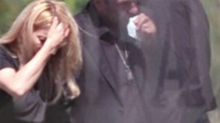 Емилия съсипана на погребението на Феди Башур (Снимки от траурната церемония)