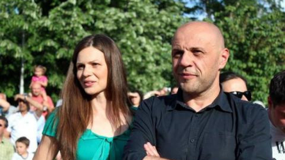 Заплашват половинката на Томислав Дончев