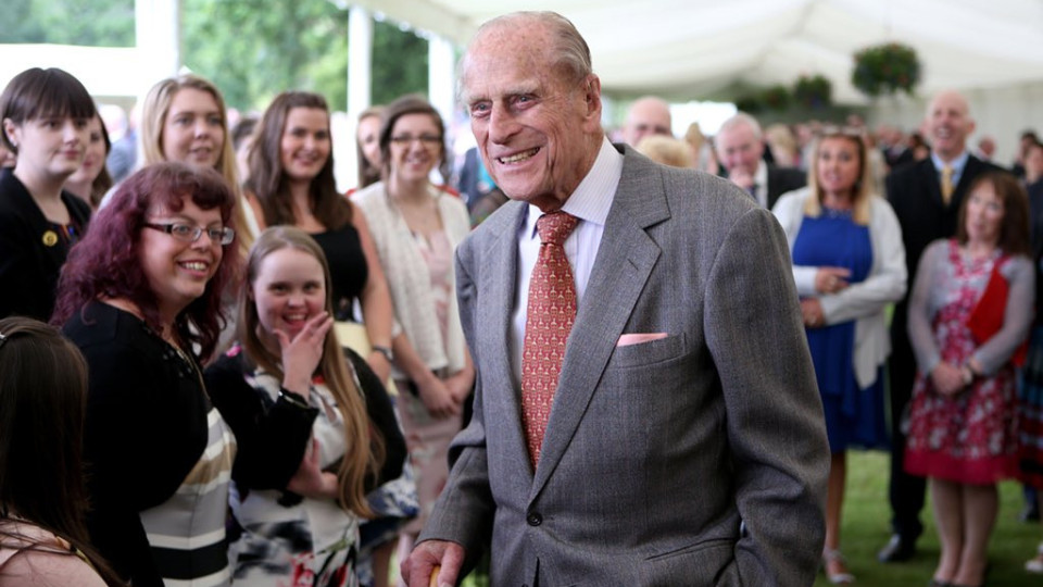 Принц Филип отпразнува скромно 97-мия си рожден ден