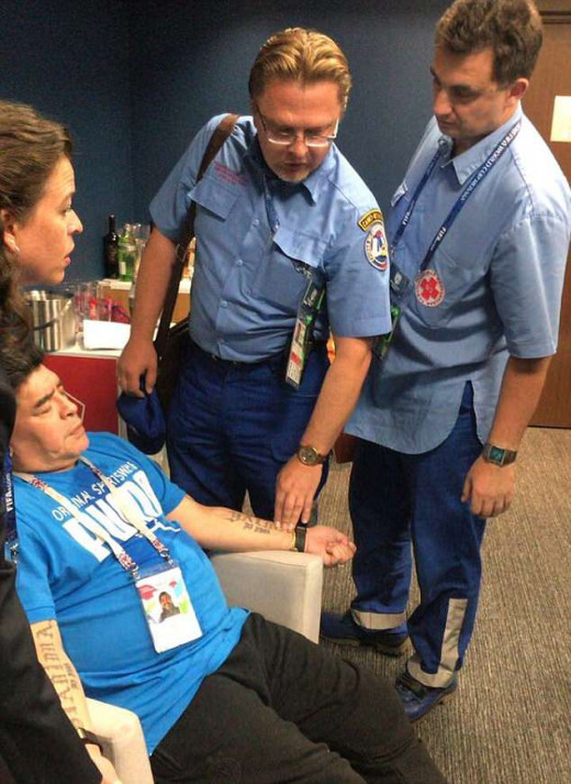 Диего Марадона в болница след инфарктната победа на Аржентина