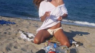 Маги Вълчанова втрещи: Удоволствие е да се пека до боклуци на плажа! (виж тук)
