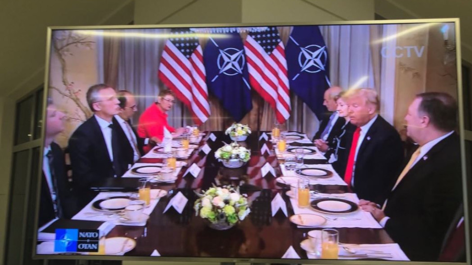 Доналд Тръмп си спретна бесен скандал с шефа на НАТО в Белгия (Вижте как се заяде и с Меркел)