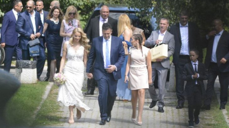 Емилия се омъжи на тайна сватба (Подробности + снимки)