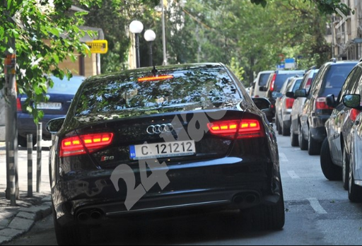 Долорес Арсенова с автопарк за милиони (Вижте колите на бившата министърка)