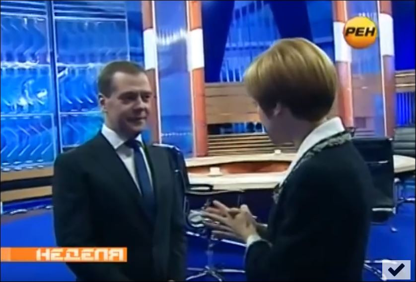 Дмитрий Медвед потвърди: Да, извънземните са сред нас! (Видео)