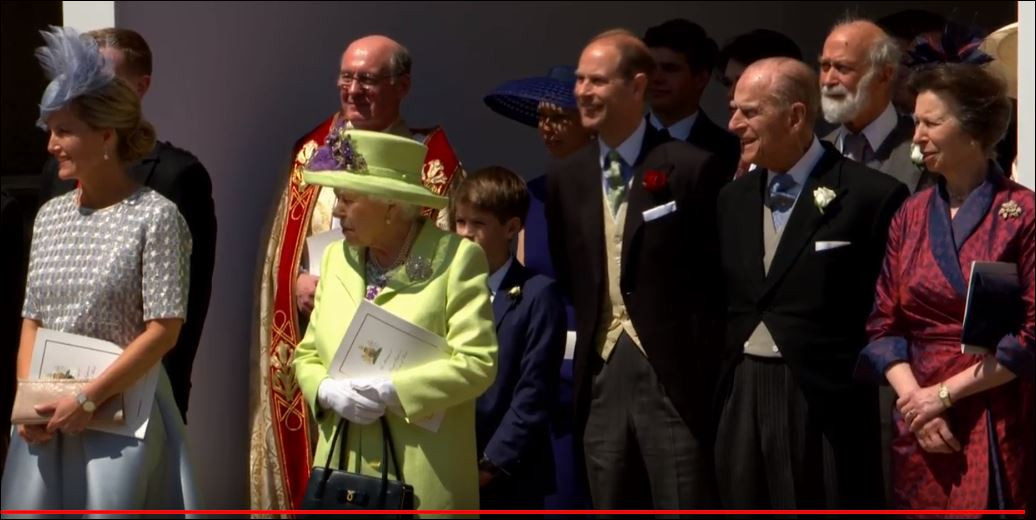 Кралица Елизабет с пищно парти за ЧРД на Чарлз (Кани всички европейски държавници на събитието)