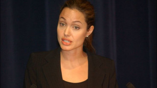 Анджелина Джоли мъсти на Брад с филм заради развода