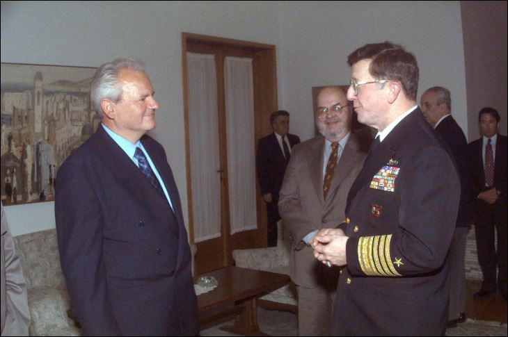 Мистерия! Защо погребаха Милошевич без мозък? (Шокиращи разкрития)