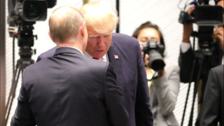 Тръмп и Путин се срещнаха (Как мина разговорът им?)