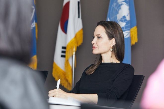 Анджелина Джоли се кандидатира за президент на САЩ (Тя ли ще е първата жена държавен глава на Щатите?)