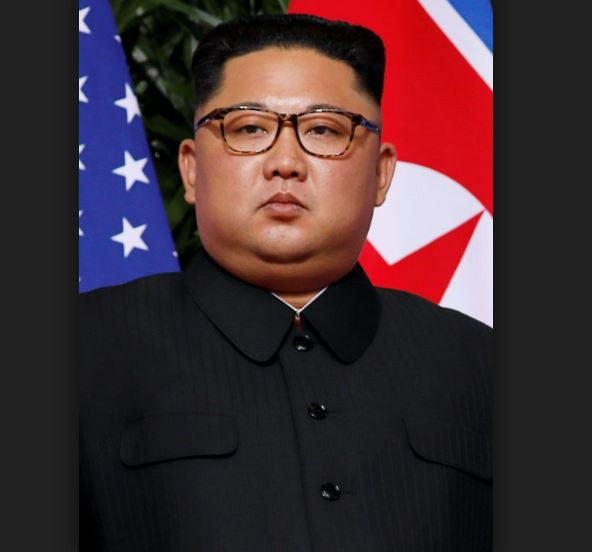 Ким Чен Ун по-силен и от Супермен (Пишат уникална нова биография за лидера на Северна Корея)