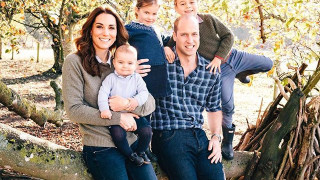 Кейт Мидълтън и принц Уилям в заслужен отпуск (Вижте повече за почивката на кралското семейство)