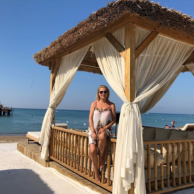 Венета Райкова се глези в невероятен лукс в хотела си в Турция сн. Инстаграм