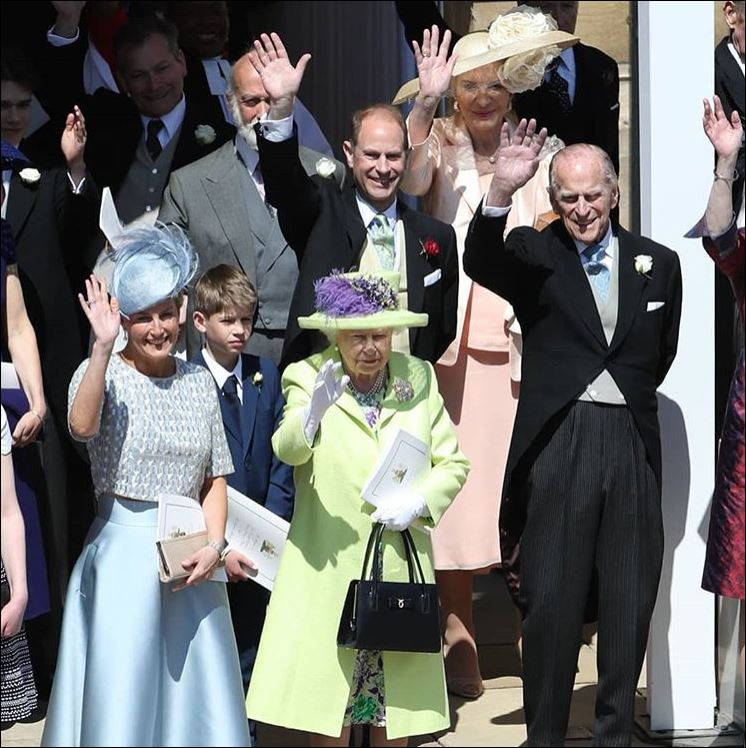 След гафовете на Меган Маркъл: Кралица Елизабет я привика на частна среща в Балморал