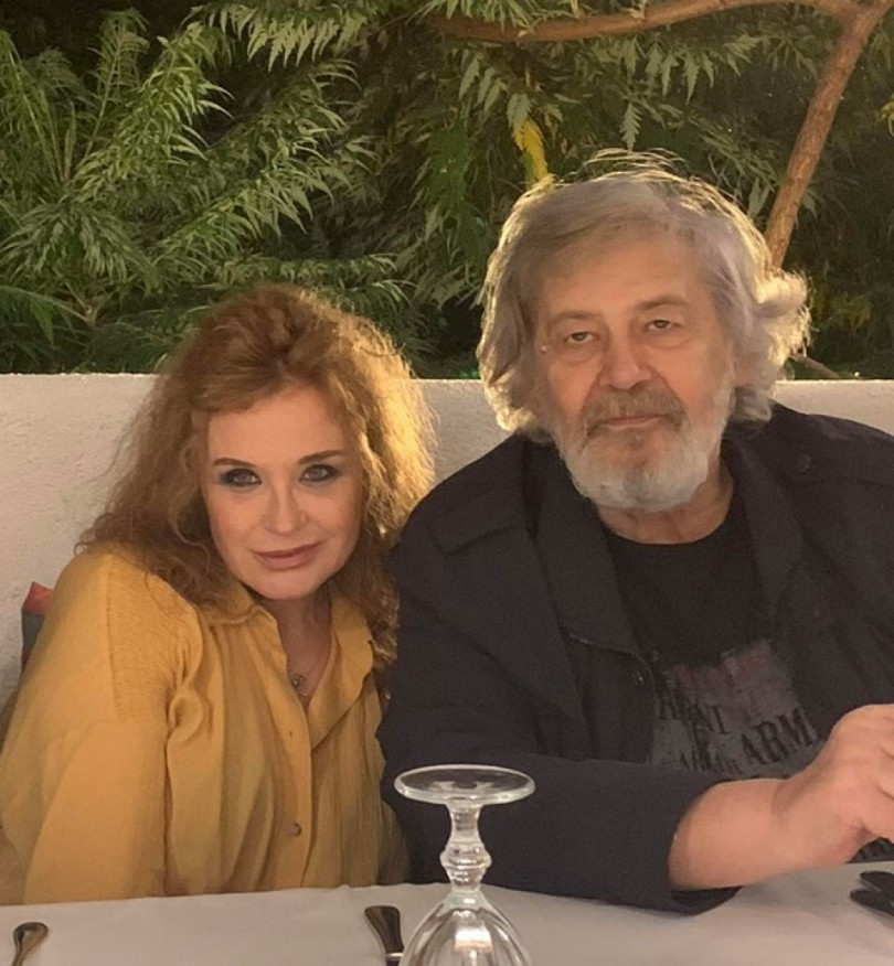 Стефан Данаилов и Аня Пенчева възродиха приятелството (Вижте ги на тайна вечеря)