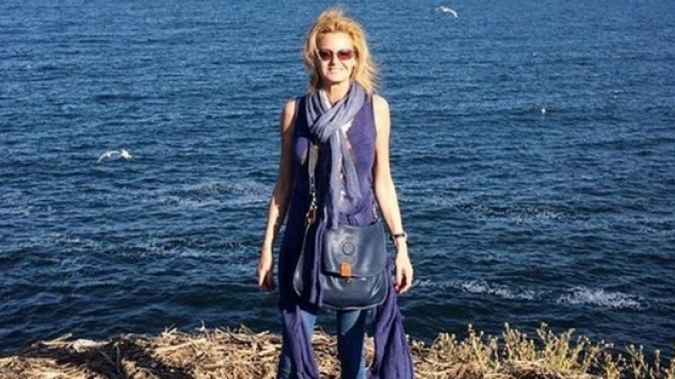 Стефка Костадинова се глези на яхта в Гърция, фалшив слух я прати в болница