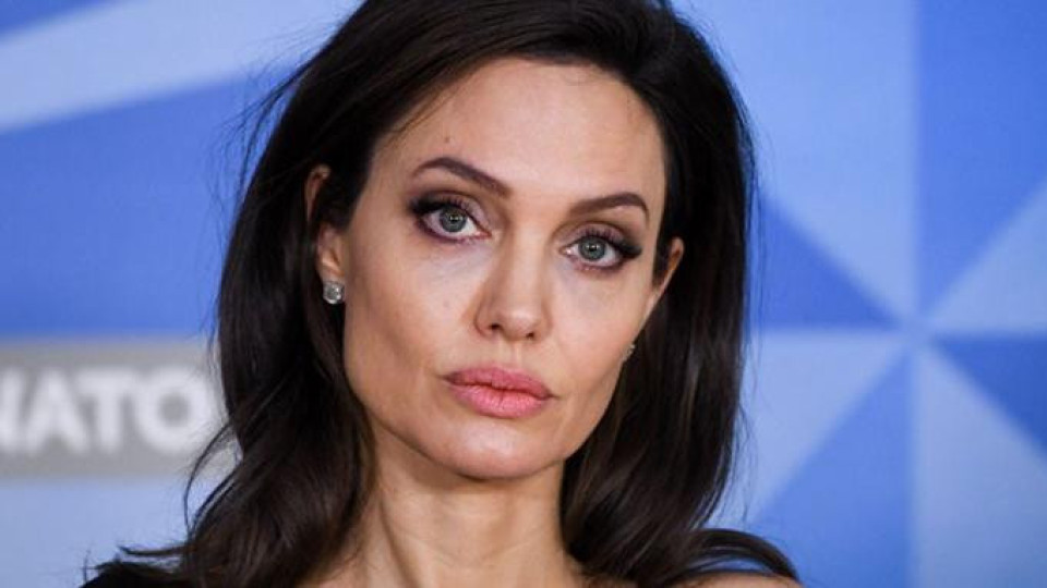 Анджелина Джоли губи дъщеря си