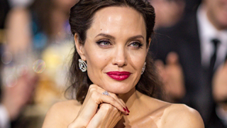 Децата на Анджелина Джоли я глезят като принцеса (Вижте как промениха живота й)