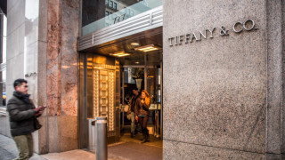 LVMH пръска рекордните $16,7 милиарда за Tiffany! (още подробности)