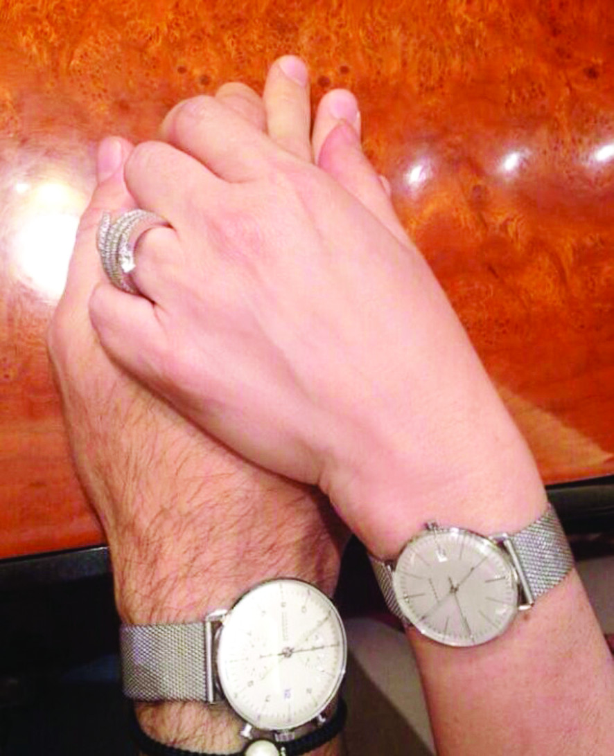 Дарина Павлова показа годежния пръстен (ФОТО)