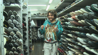 Рекорд: Филип Киркоров с 5 500 чифта обувки! (виж тук)