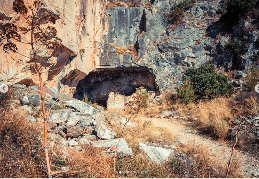Срещи с паранормалното край Атина: Какво се крие в пещерата Давелис? - Снимка 2