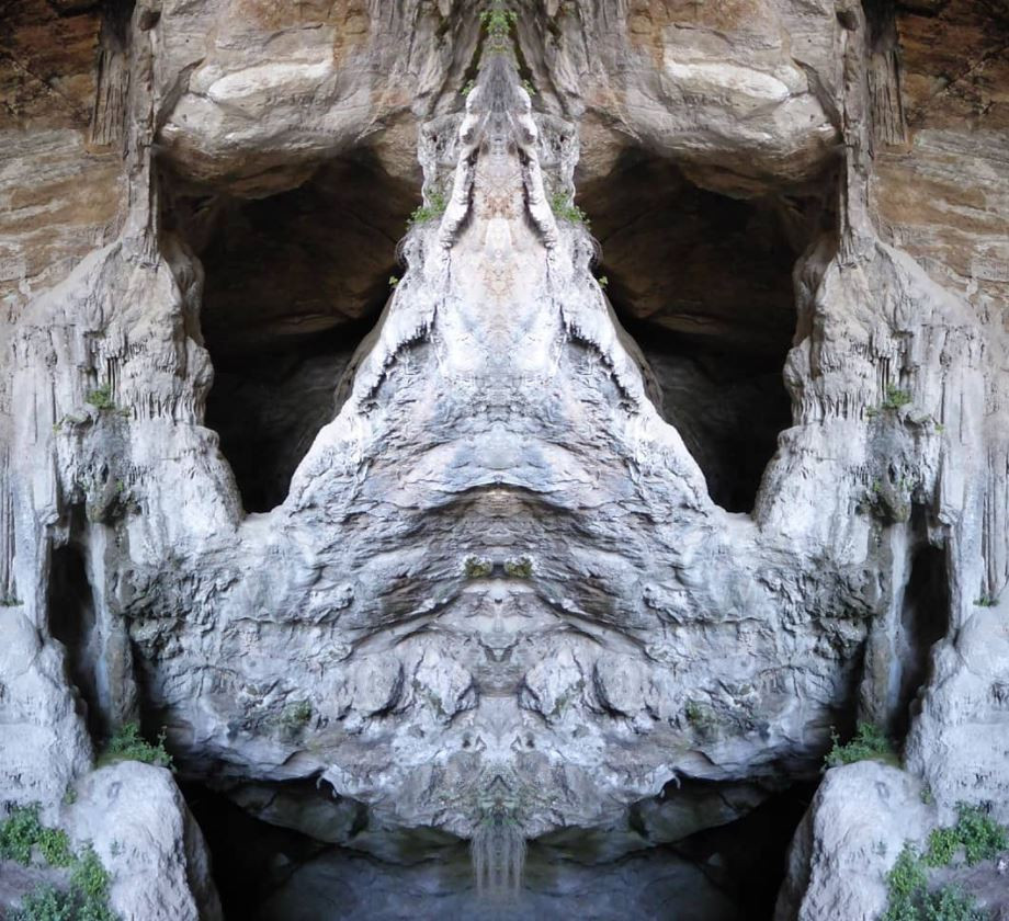 Срещи с паранормалното в пещера край Атина сн. Инстаграм 