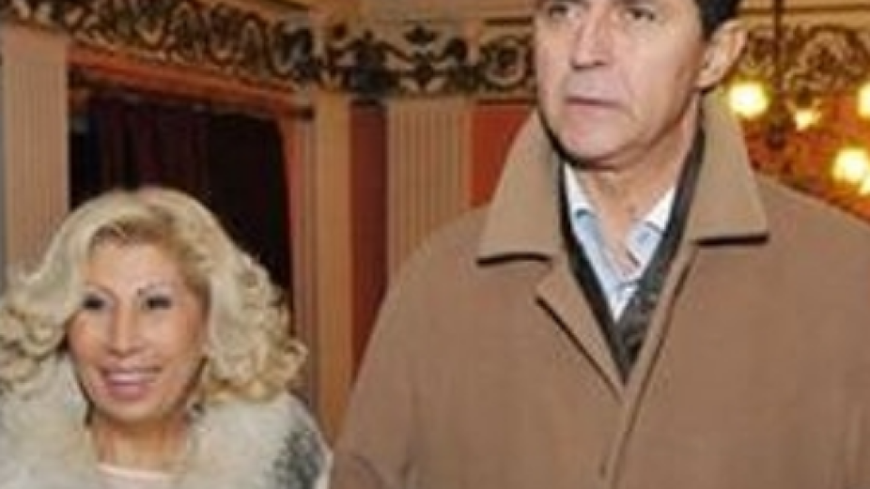 Силвия Кацарова се помири с младия си съпруг (Богаташът се извини с дар за 100 бона)