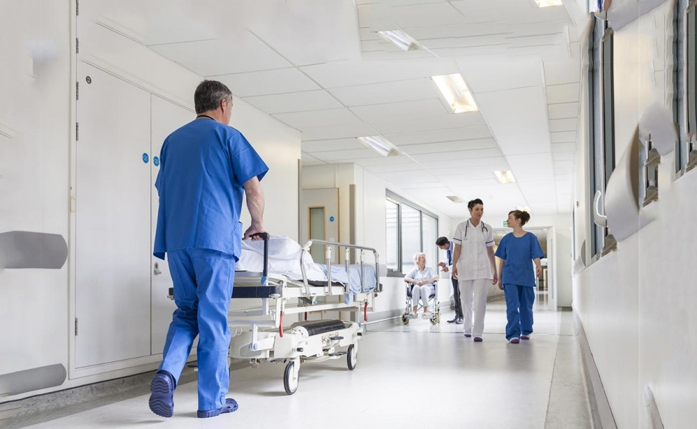 Медици алармират за страшна криза в болниците у нас след COVID-19