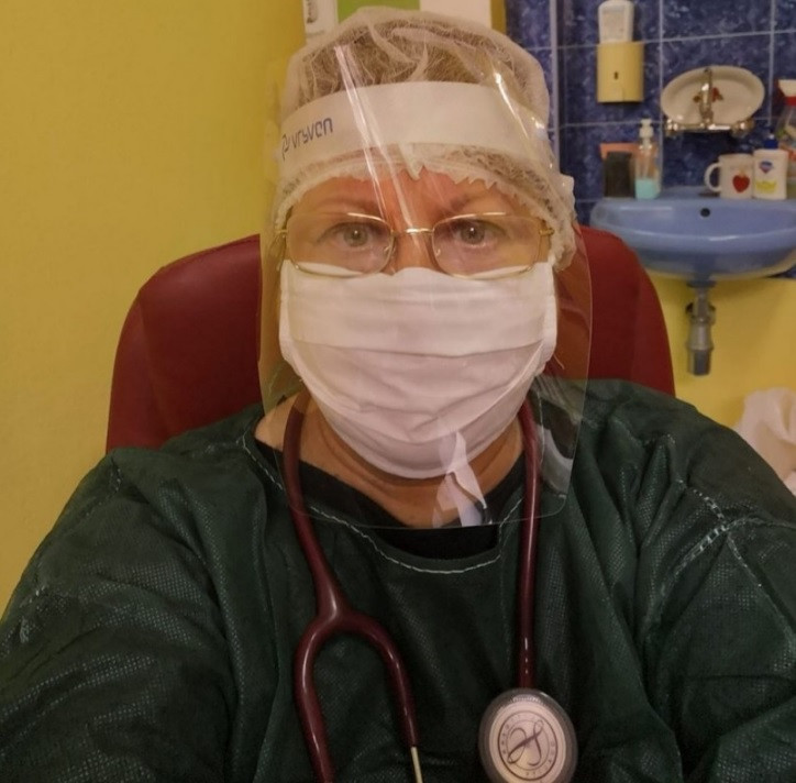 Бившата на Ангел Найденов в тежка битка с коронавируса (ФОТО)
