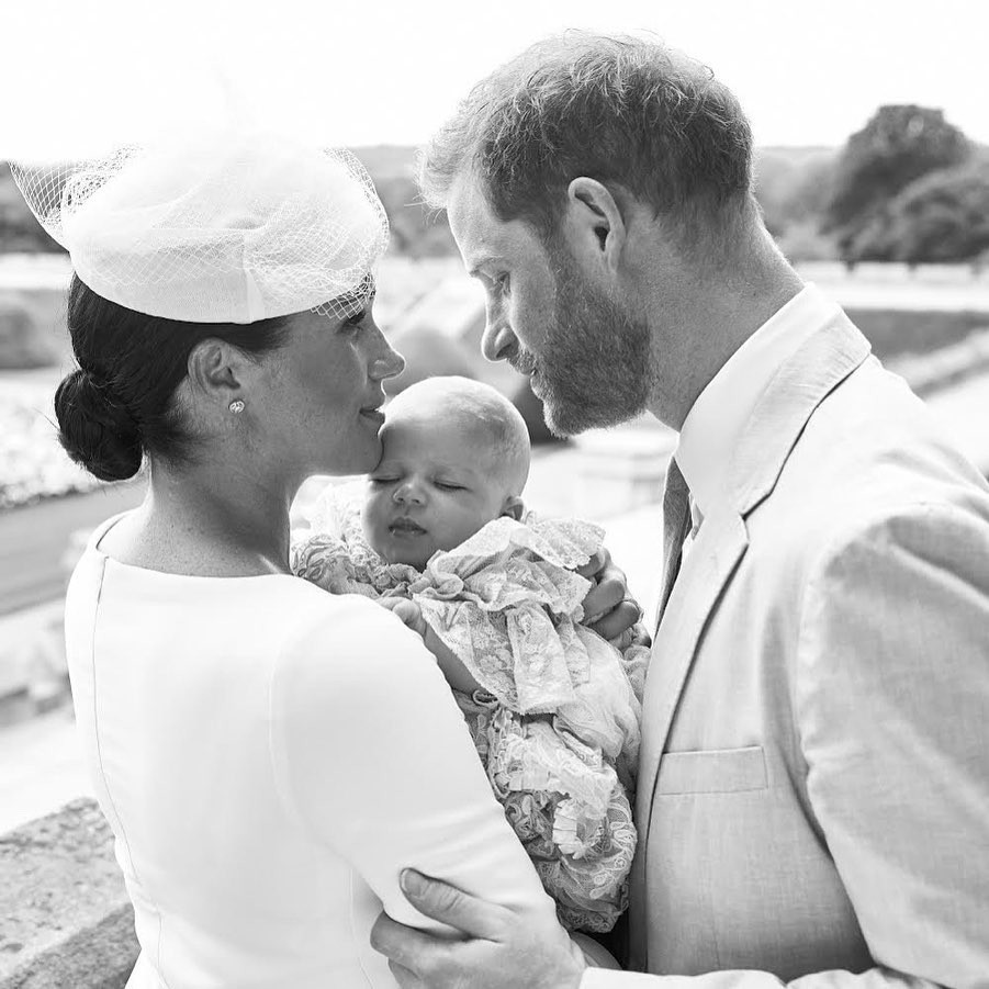 Меган Маркъл и принц Хари отбелязват първия рожден ден на сина си с нова снимка на малчугана сн. Инстаграм/ sussexroyal
