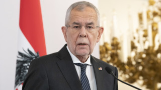 Хванаха австрийския президент в жестока издънка