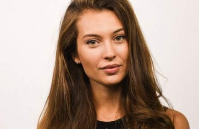 Експерти я изобличиха: Никол Станкулова има корекция на устните!