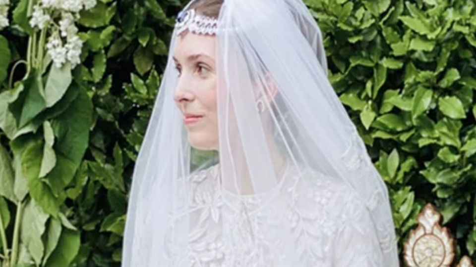 Принцесата на Йордания се омъжи за британски журналист (Снимки от сватбата)