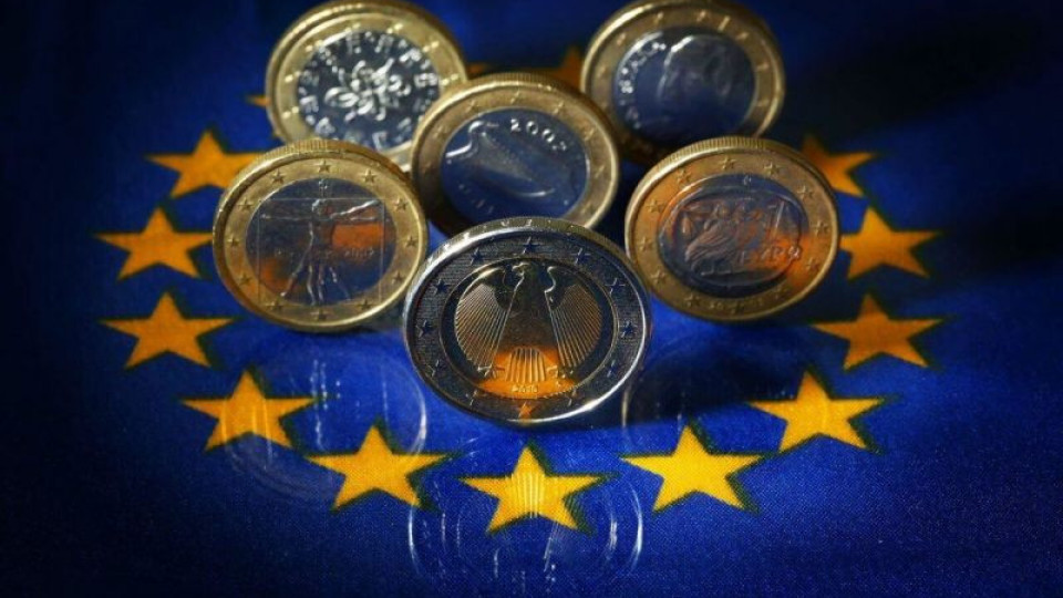 Икономист: Животът на българина няма да се промени след влизането ни в еврозоната
