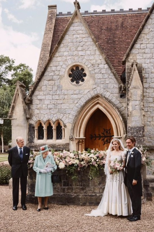 Тайна сватба в британското кралско семейство (СНИМКИ)