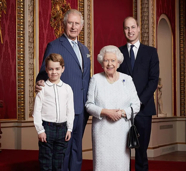 Кейт Мидълтън с нова снимка на принц Джордж по случай 7-ия му РД (Вижте порасналия престолонаследник) - Снимка 2