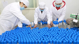 Кошмар в Китай: Опасна бактерия "избяга" от фабрика за ваксини и зарази хиляди! 