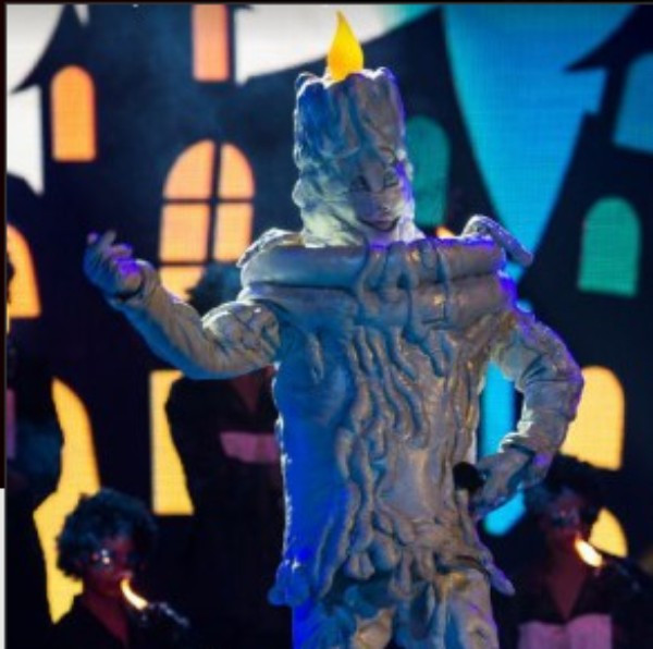 Кой се крие в костюма на Светлината в "Маскираният певец"? (Вижте тук)
