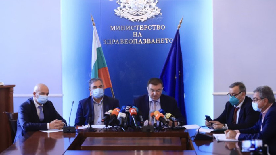 Министър Костадин Ангелов: Ще има ръст на епидемията у нас!