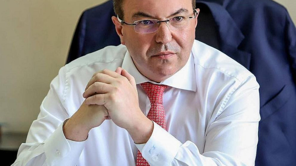 Министър Костадин Ангелов: Чакат ни тежки зимни месеци!