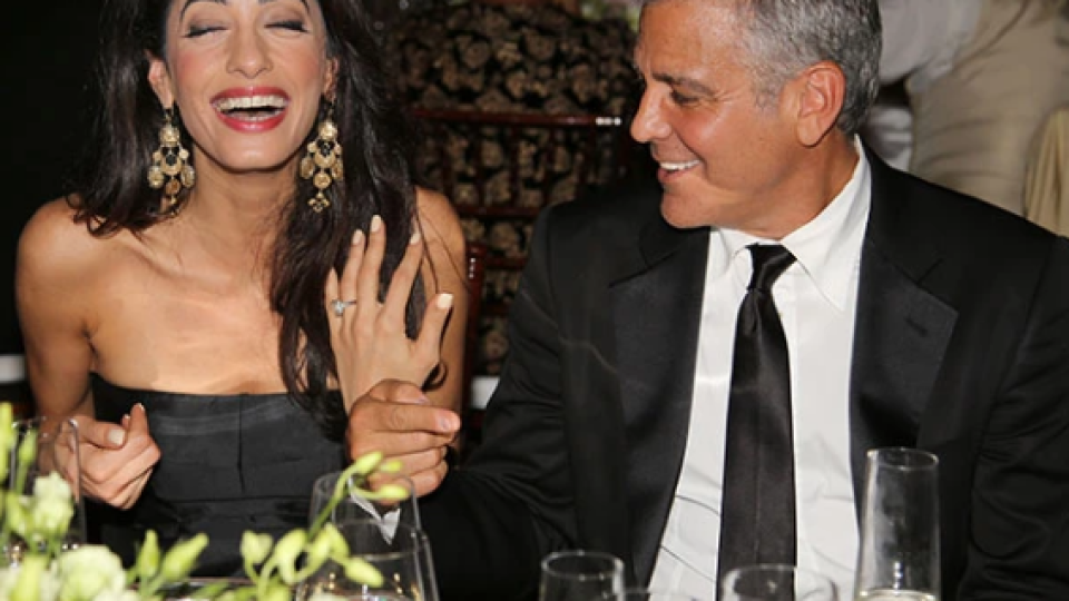 Джордж Клуни ненадминат шегаджия (Вижте какви номера погажда на колегите си)
