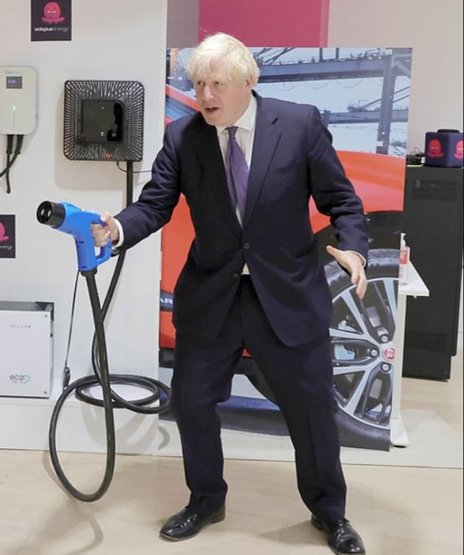 Англия забранява горивата до 9 години (Борис Джонсън ще приема само електрически коли)