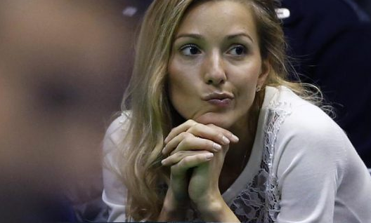 Скочиха на Йелена Джокович: Милионерка, а изглежда зле! (Вижте какво отвърна на хейта съпругата на Ноле)