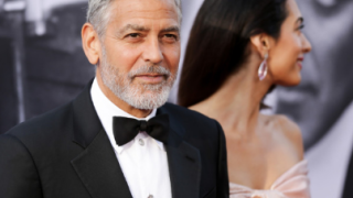 Джордж Клуни и Амал отшелници заради болестта на сина си (Всичко за семейната драма)