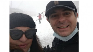 Виктор Николаев и жена му на ски в Боровец! (още подробности)