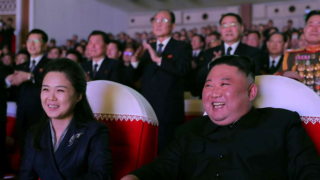 След година отсъствие: Съпругата на Ким Чен Ун се завърна