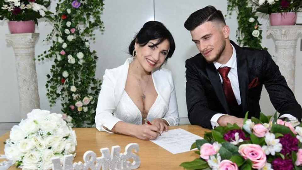 Горчиво: Певицата Клавдия вдигна тайна сватба с албанец! (още подробности)
