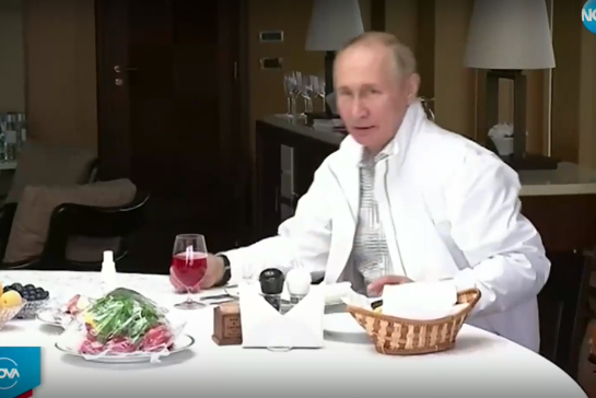Владимир Путин: Не хвалете жена си, да не я разглезите! (Вижте странните му принципи)